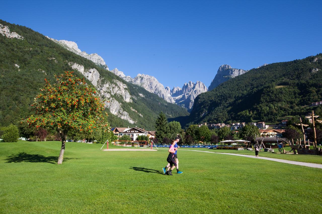 Garden Hotel Bellariva Molveno Exteriör bild